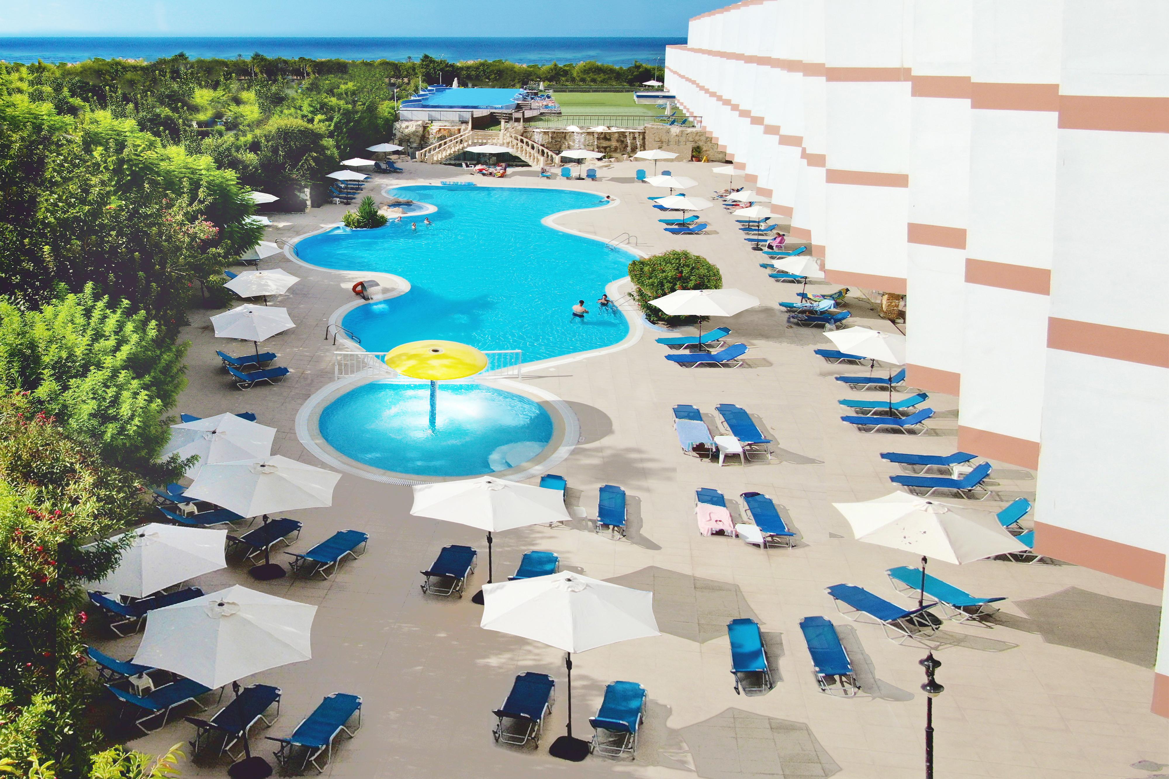 Avlida Hotel Paphos Buitenkant foto