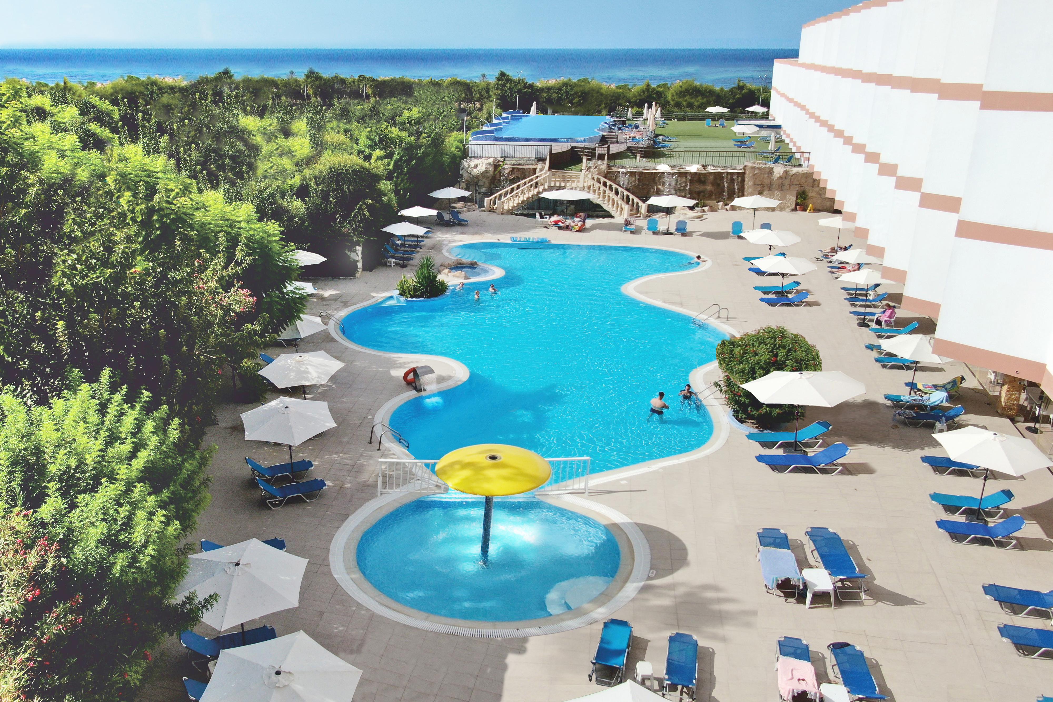Avlida Hotel Paphos Buitenkant foto
